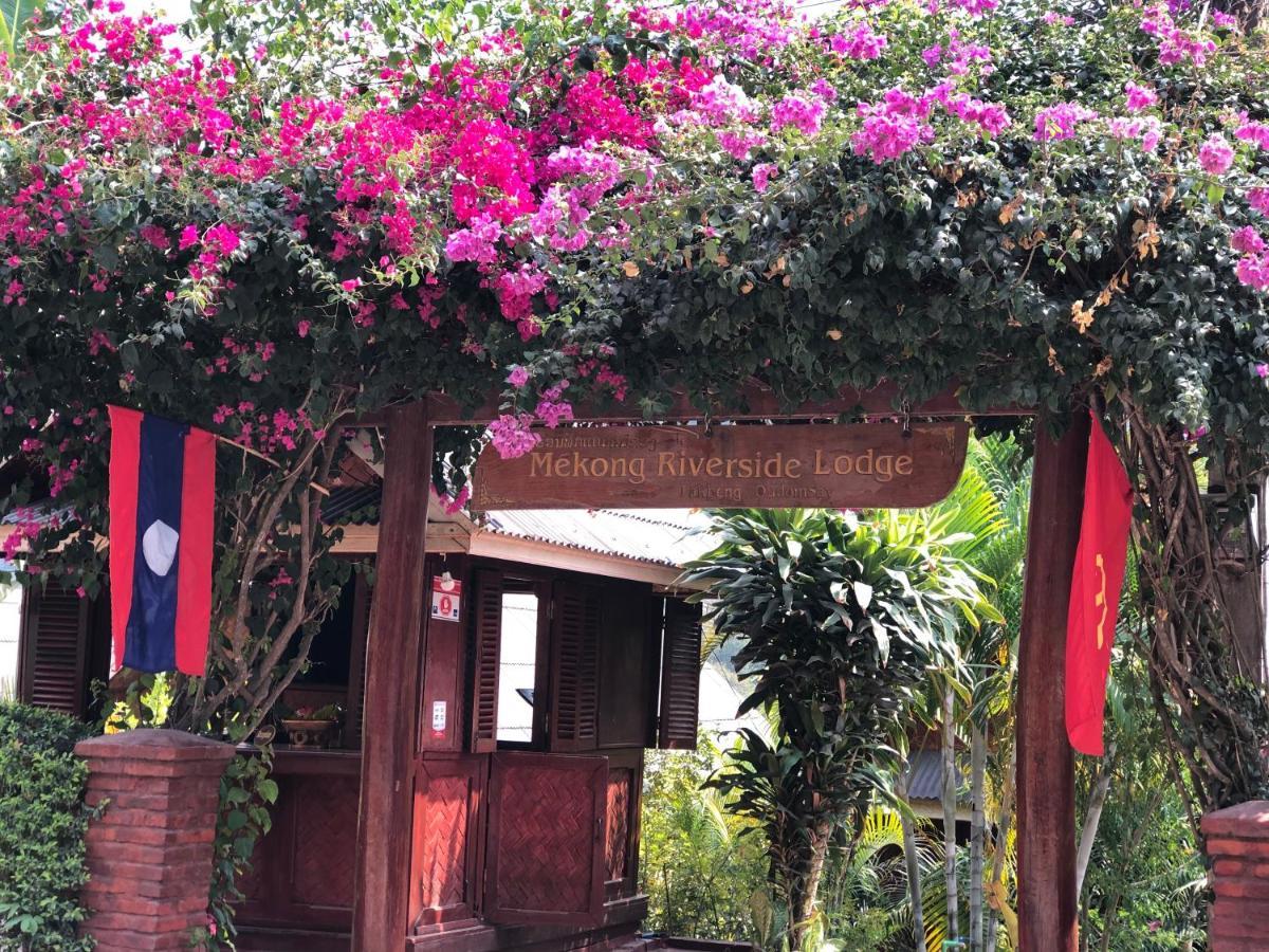 Mekong Riverside Lodge Muang Pakbèng Exterior foto